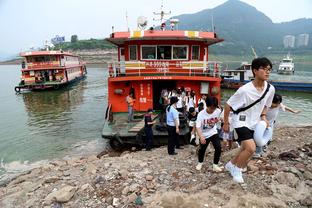 第五轮泰山vs河南明日10:00开票，散票价80至400元分为五档